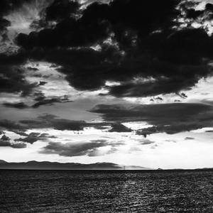 男吸女奶头A片免费观看
